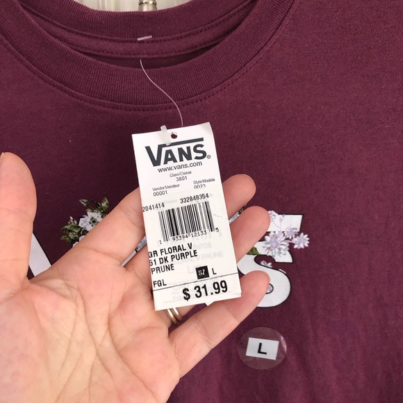 NWT Vans burgundy crop t-shirt l/s - Picture 10 of 11